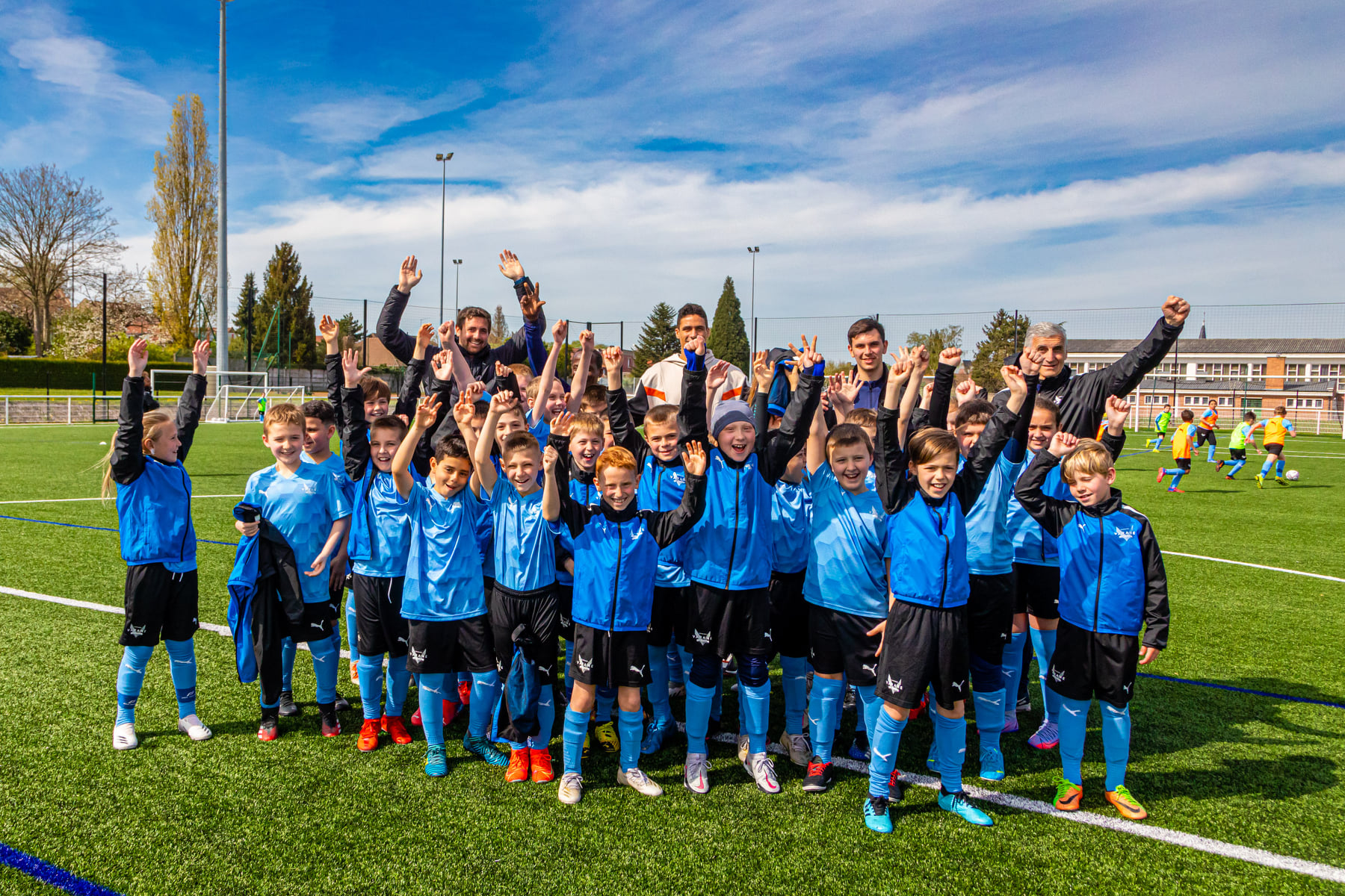 Stages Varane - Free football training courses for children