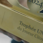 Raphaël Varane élu « Joueur Citoyen » de l’année ! - version longue par UNFP